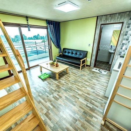 Soborok Yoborok Seogwipo Quarto foto